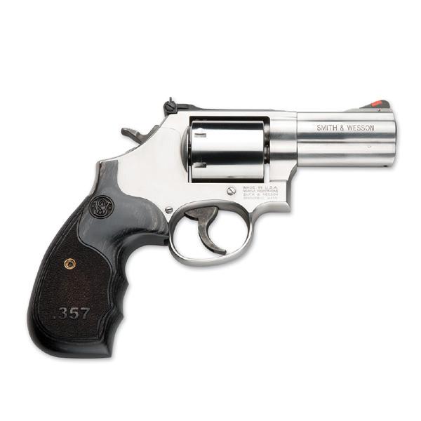 SMITH AND WESSON MODEL 686 PLUS